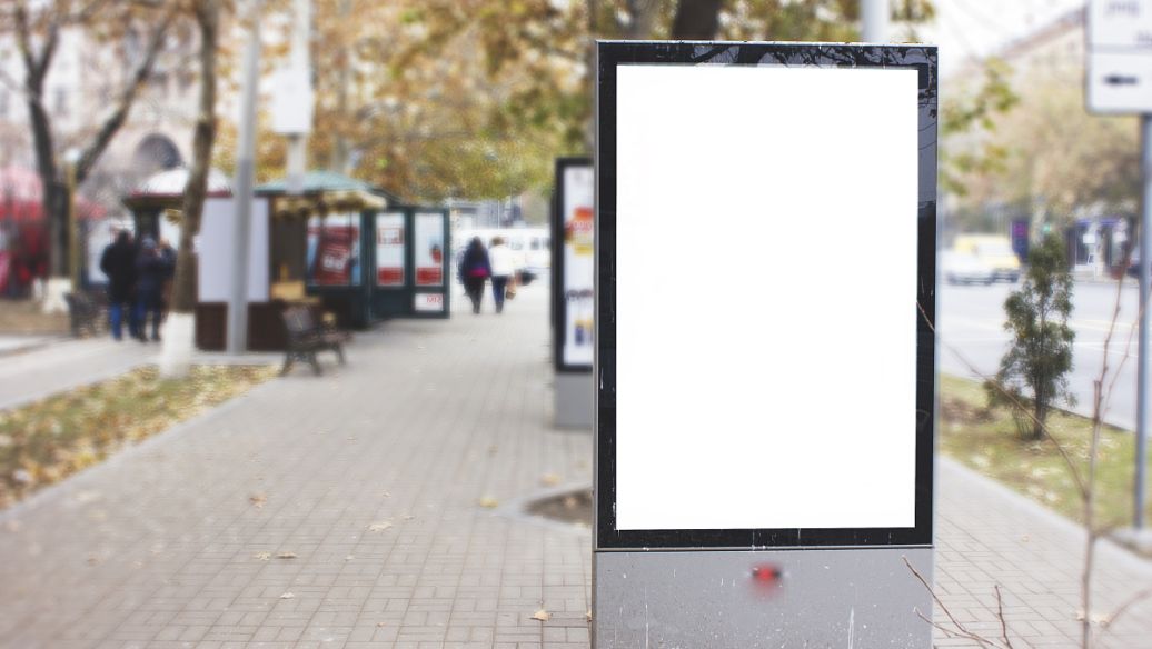四川大香蕉黄色电影广告公司香蕉视频软件师必知的广告灯箱！
